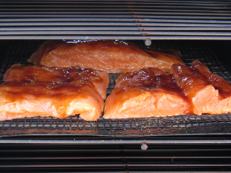 MAK SmokeBox Salmon Smokin' Pete's BBQ